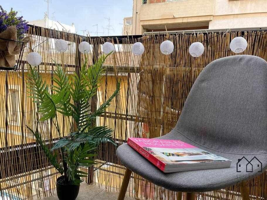 ¨Casa Trigate¨ Diseno Y Comfort En Pleno Centro Alicante Bagian luar foto